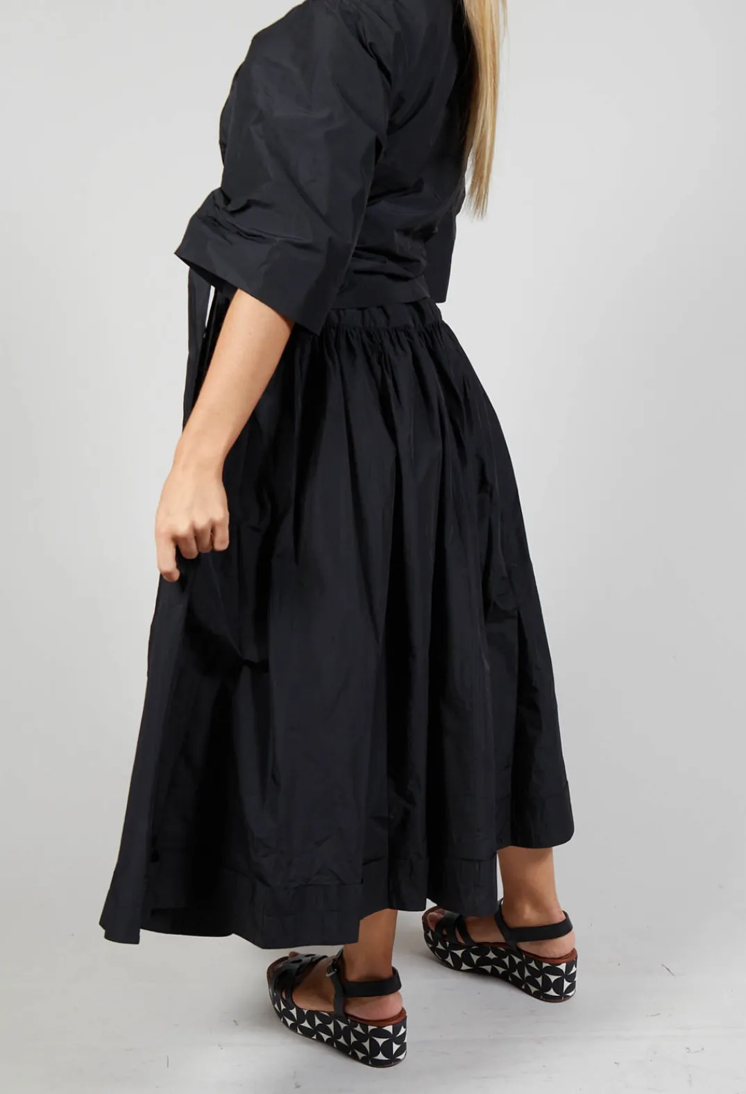 Les Filles d'Ailleurs Skirts^Pull on Pleated Skirt in Black