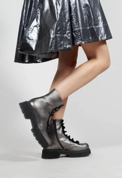 Chie Mihara Boots^Qaku Ankle Boots in Plomo