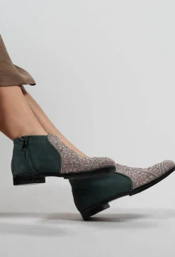 Meher Kakalia Boots^Queen Boot in Suede Grey Frost