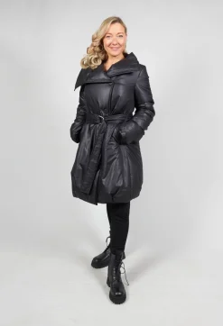 Xenia Design Coats^Quilted Coat Vint with High Neck In Black