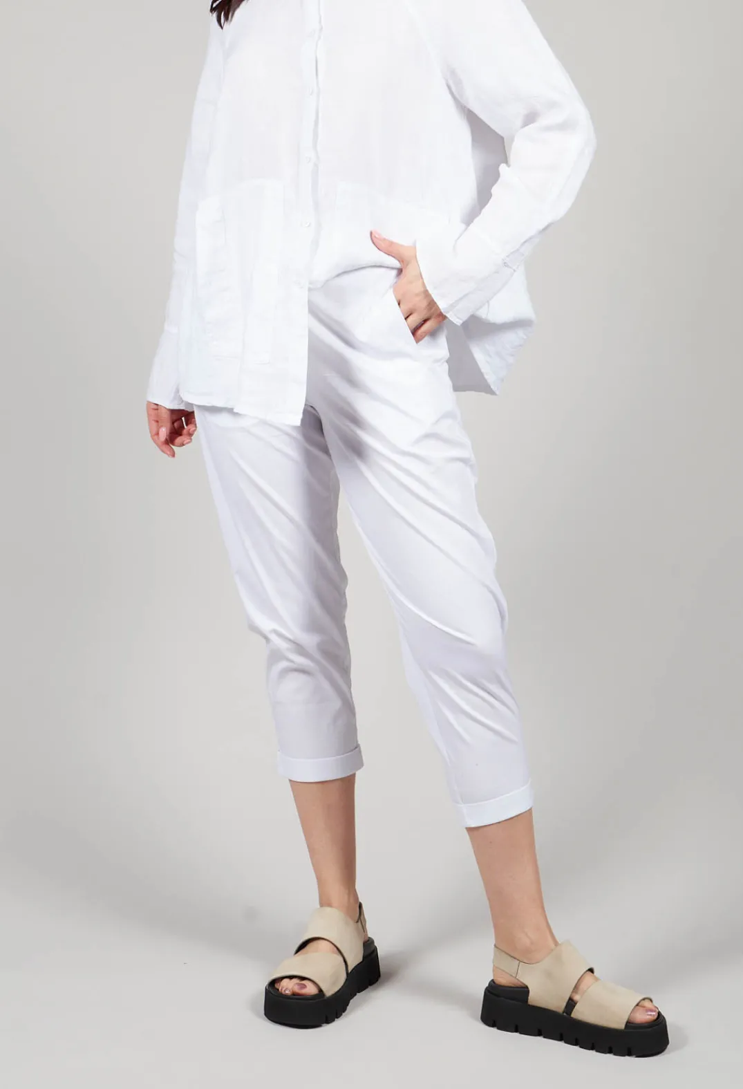 Elemente Clemente Trousers^Relaxed Geisha Trousers in White