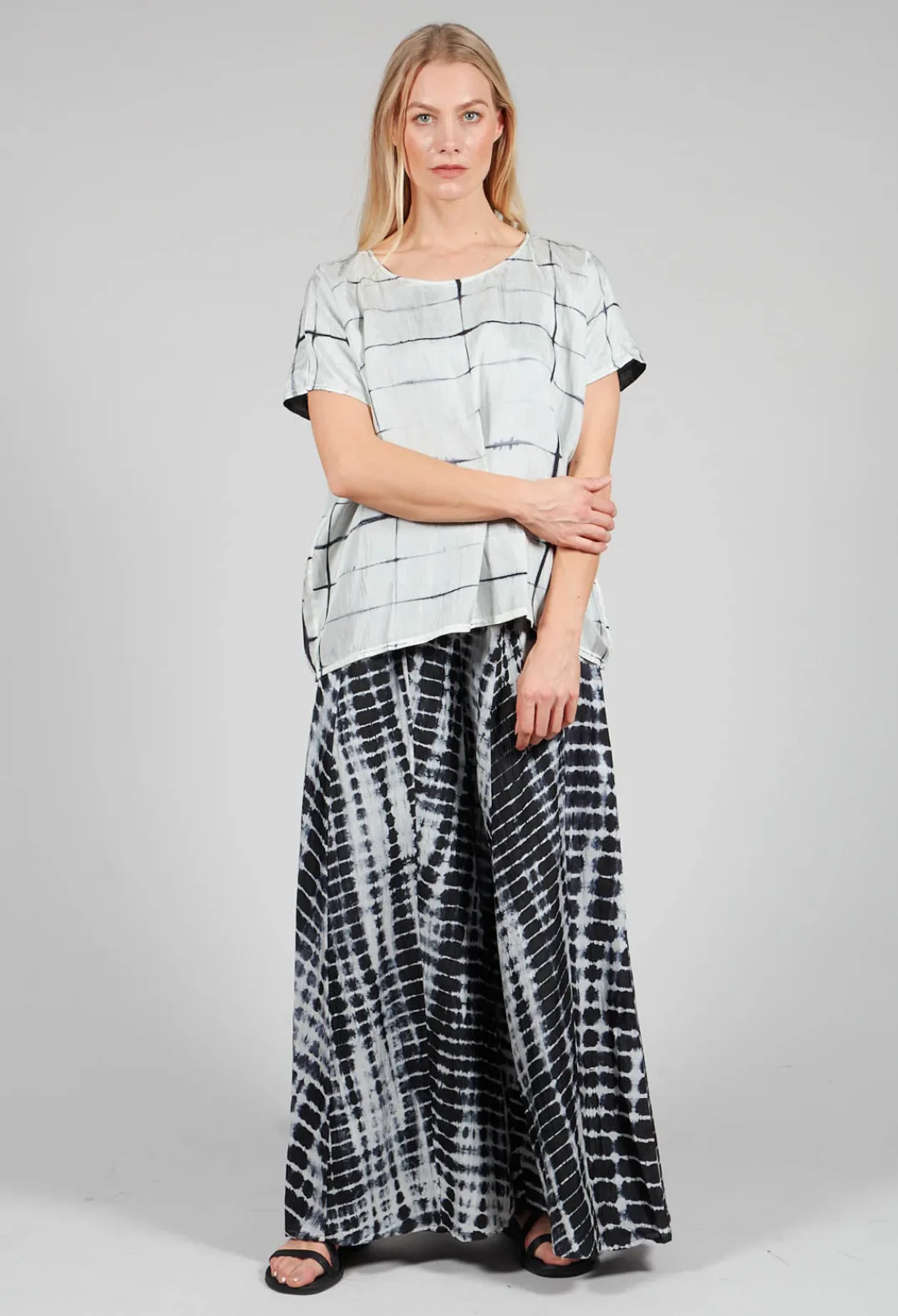 Bianco Levrin Shirts & Blouses^Ridere Reversible Shirt in Black and White