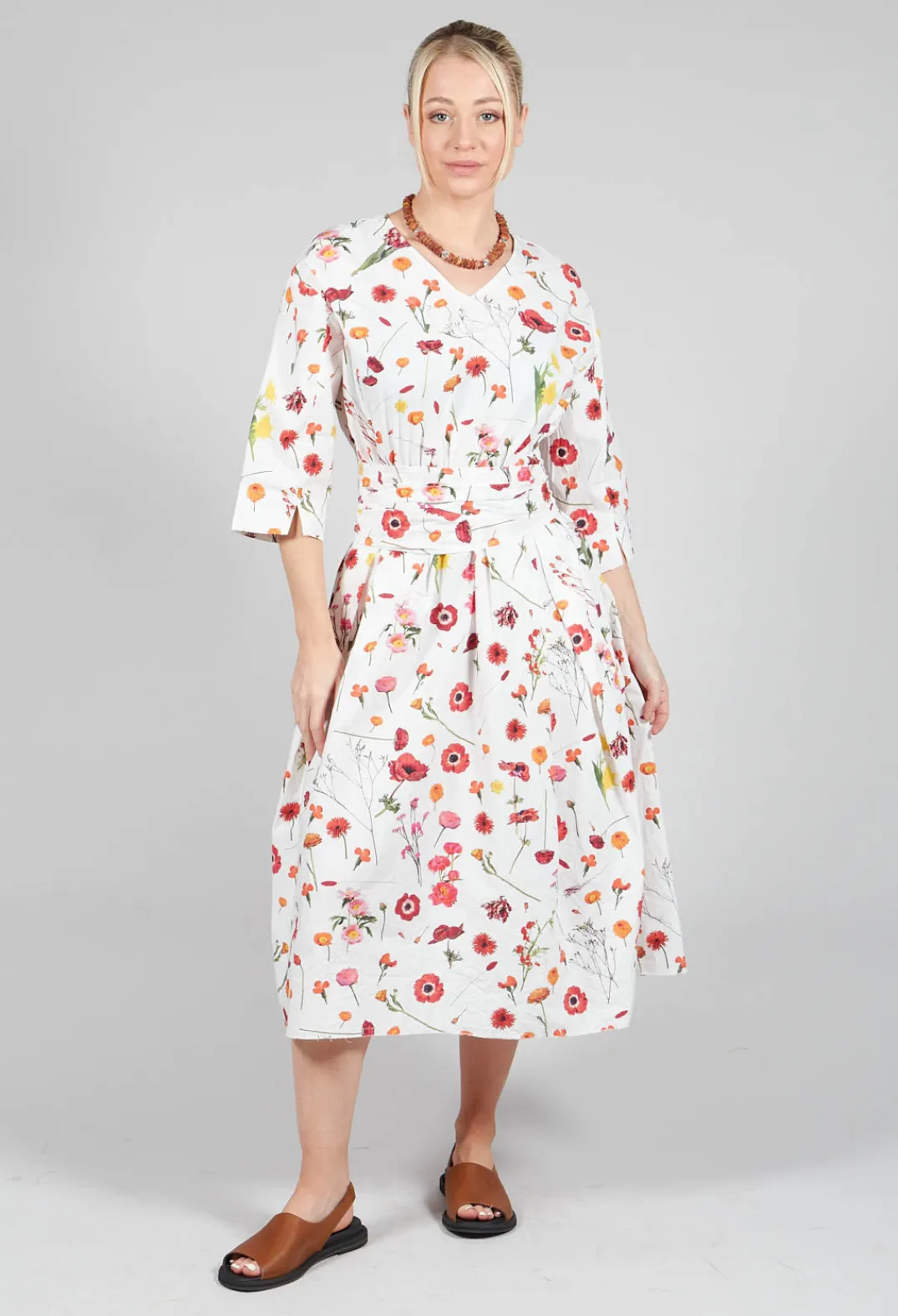 Hannoh Wessel Dresses^Roele Dress in Red Flower Print