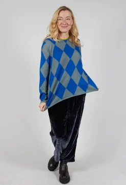 Traces of Me Tops^Round Neck Top in Coal Amparo Blue