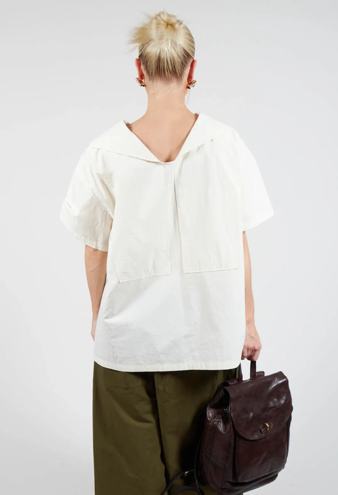 SOH Shirts & Blouses^Sailor Collar Blouse in Off White