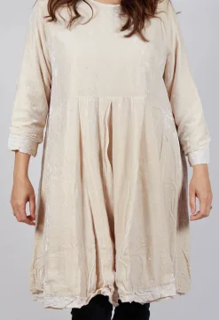 Privatsachen Dresses^Seidenhau Dress in Stroh