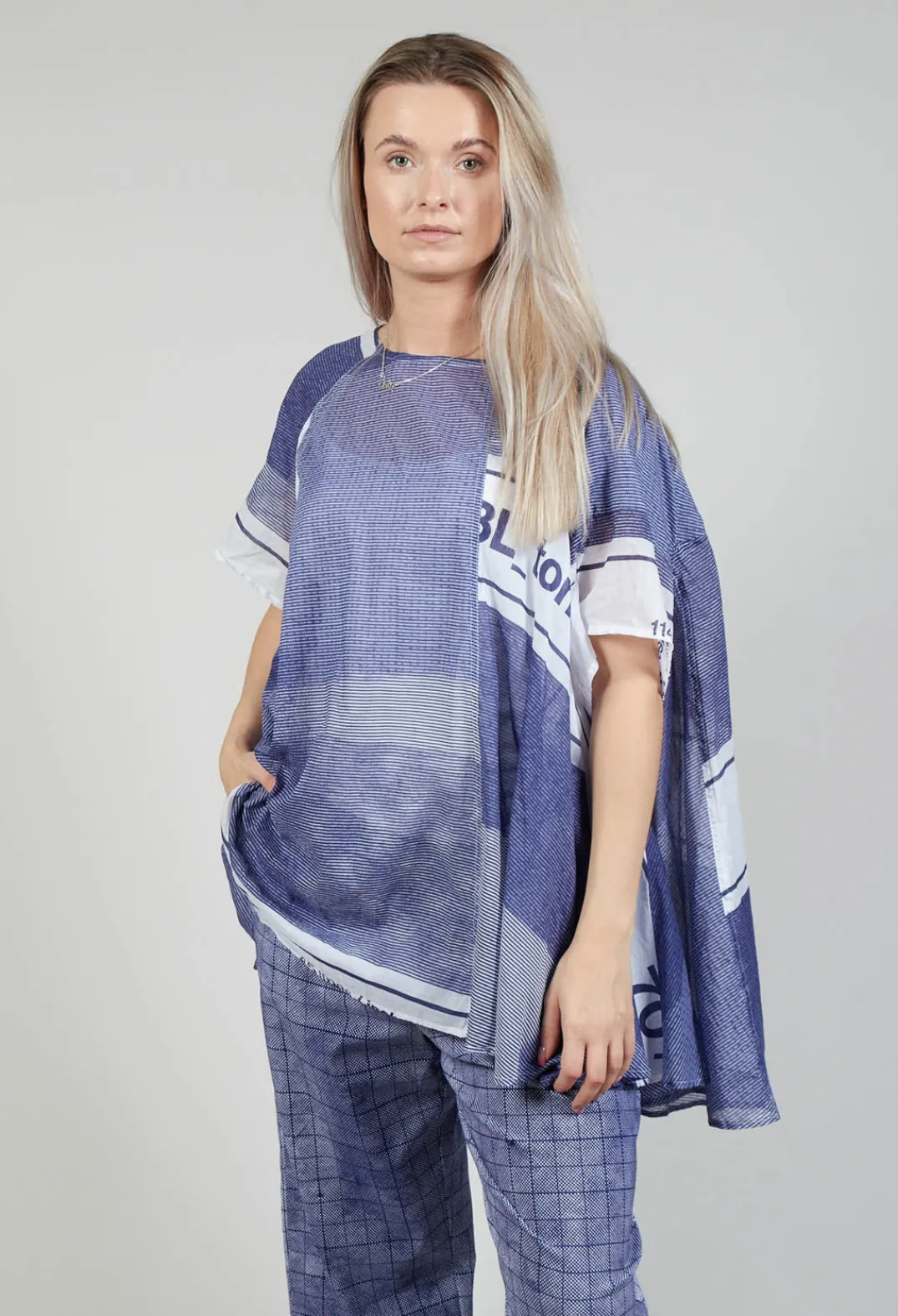 Rundholz Black Label Tops^Short Sleeve Cotton Top in Azur Print