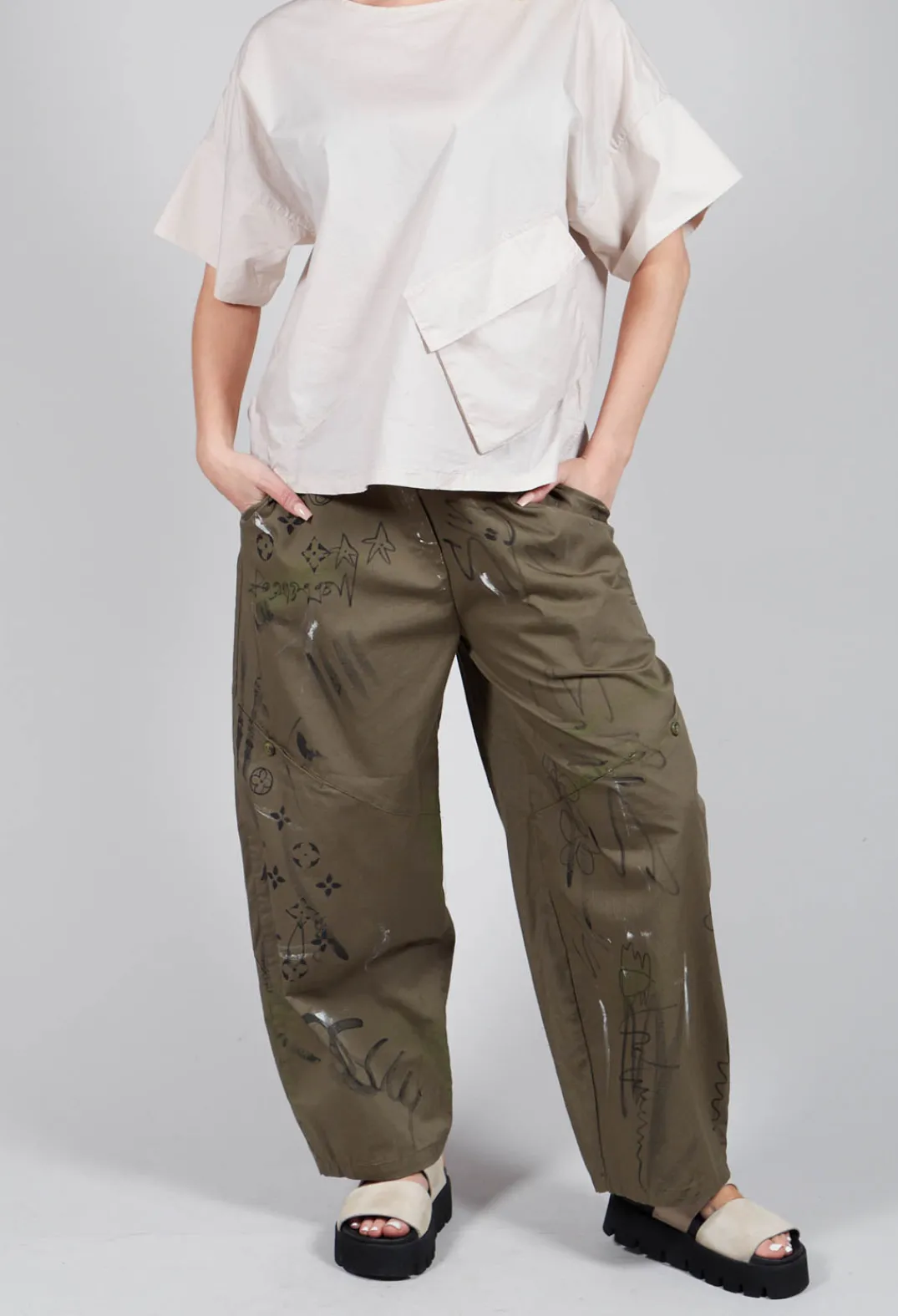 Tadashi Trousers^Signature Design Trousers in Green