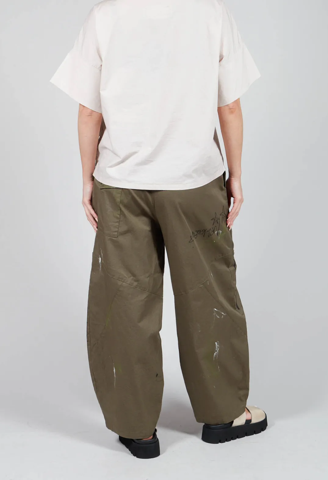 Tadashi Trousers^Signature Design Trousers in Green
