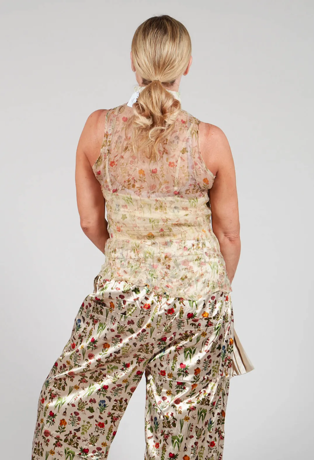Aleksandr Manamis Tops^Silk Pleat Top in Petite Fleurs