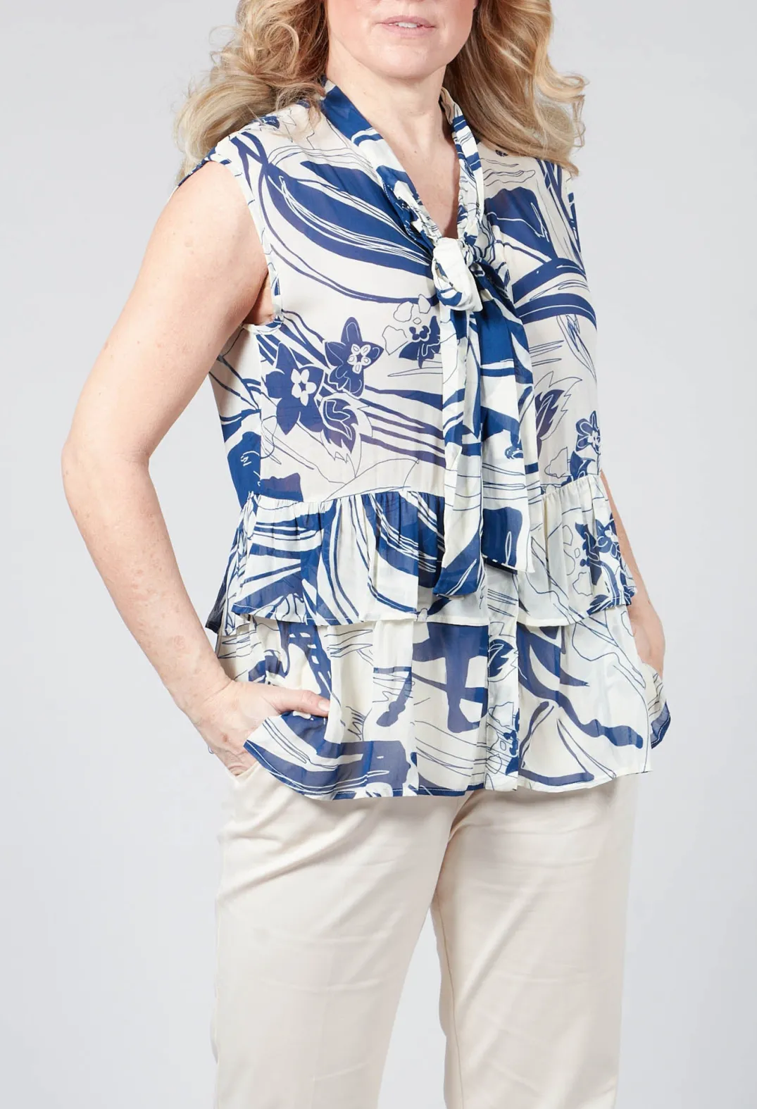 Beatrice B Shirts & Blouses^Sleeveless Blouse in Light Blue