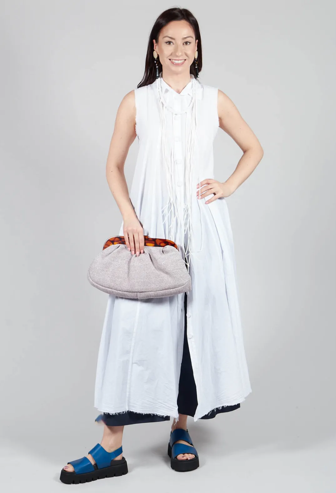 Amici Dresses^Sleeveless Shirt Dress in Bianco