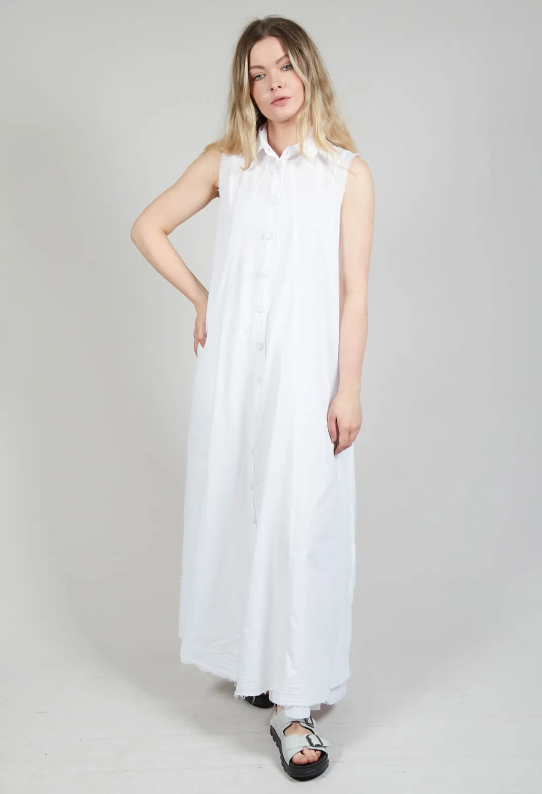 Amici Dresses^Sleeveless Shirt Dress in Bianco