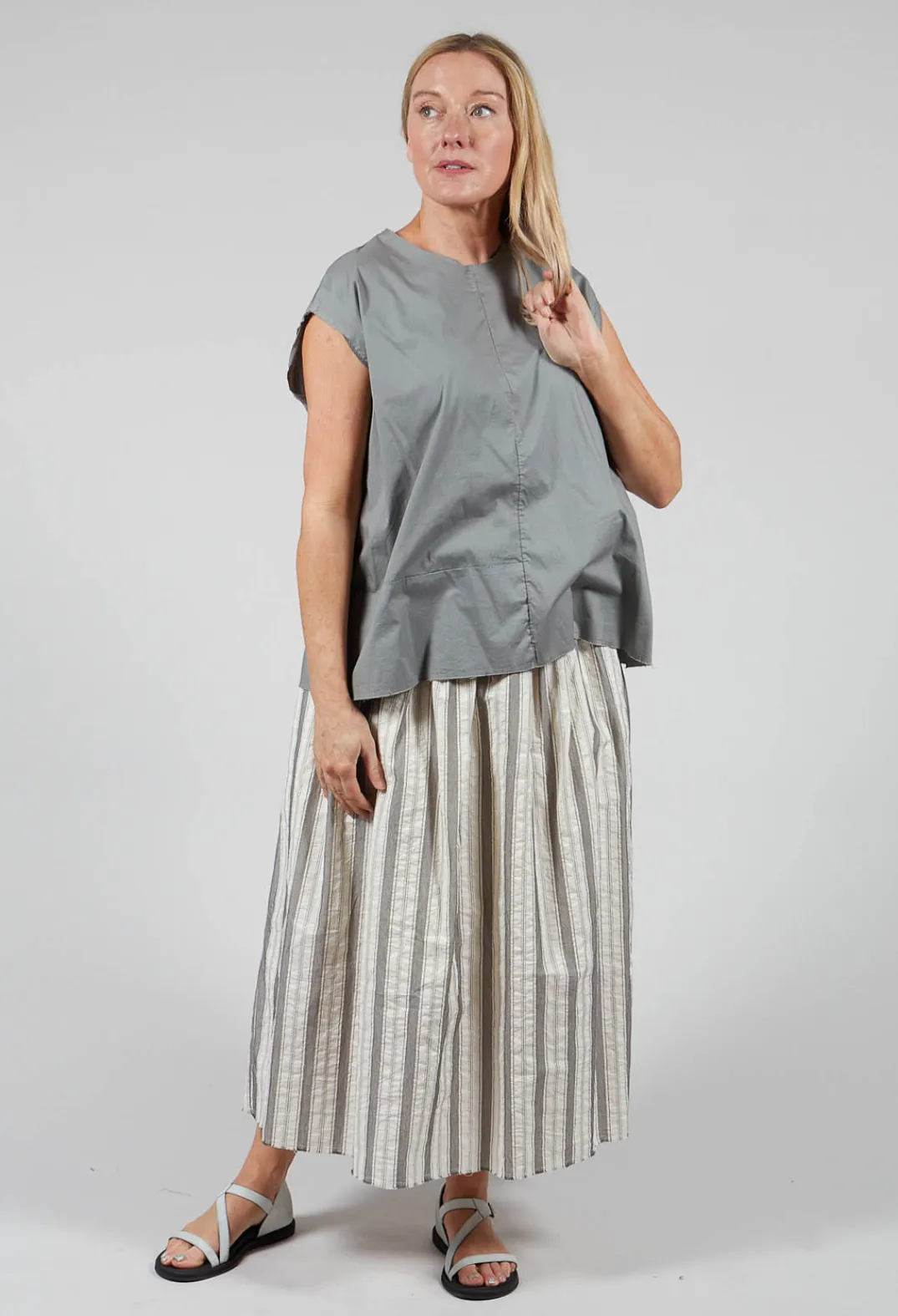 Aequamente Shirts & Blouses^Sleeveless Top in Ferro