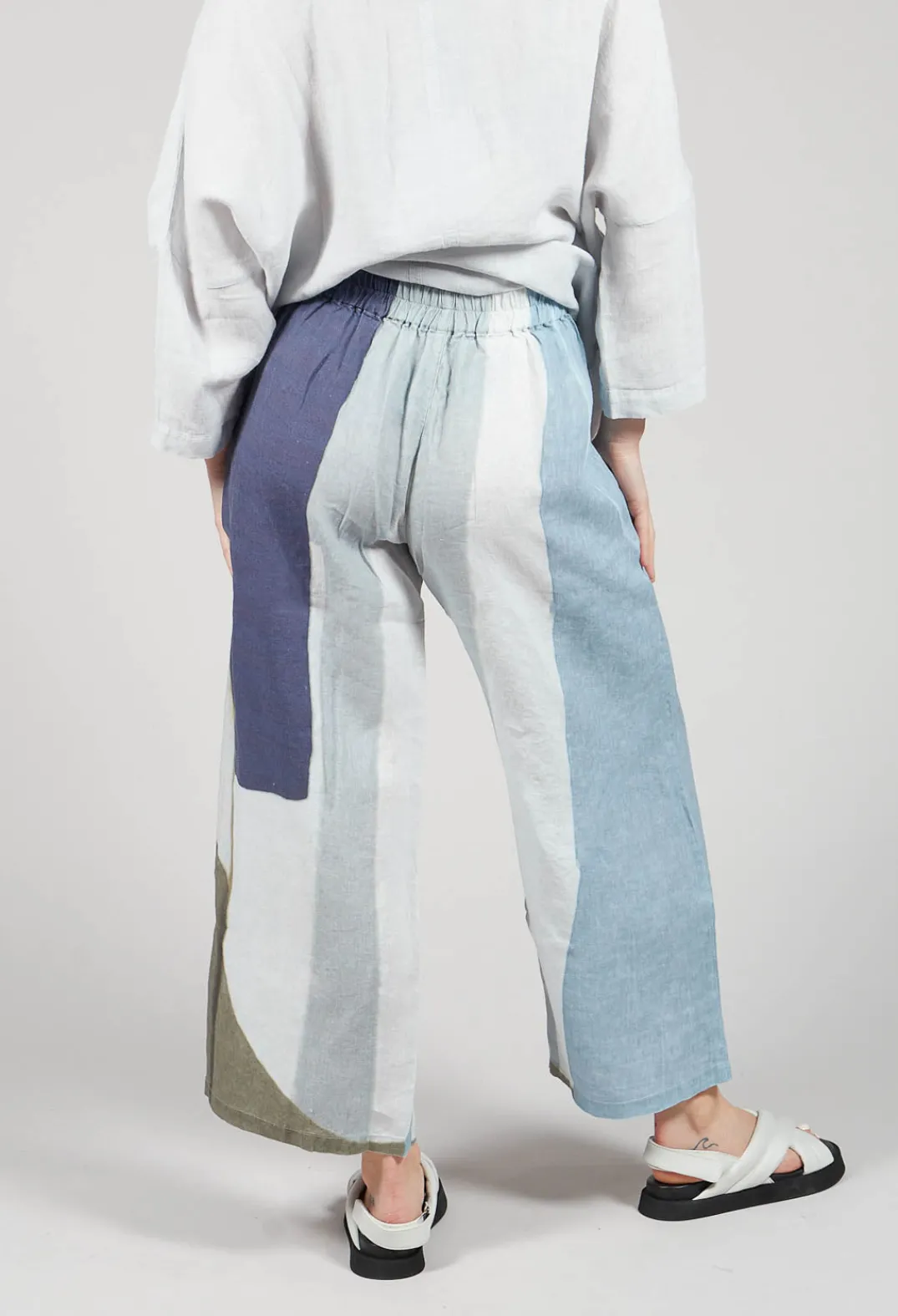 Elemente Clemente Trousers^Sogo Trousers in Blue