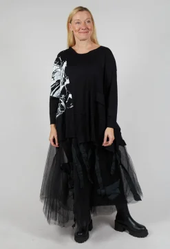 Bread and Butter Tops^Statement Print Top in Black