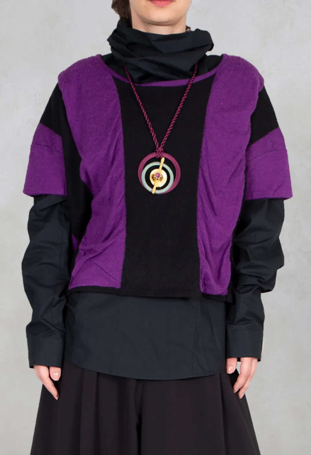 Moyuru Knitwear^Striped Knitted Top in Black / Purple