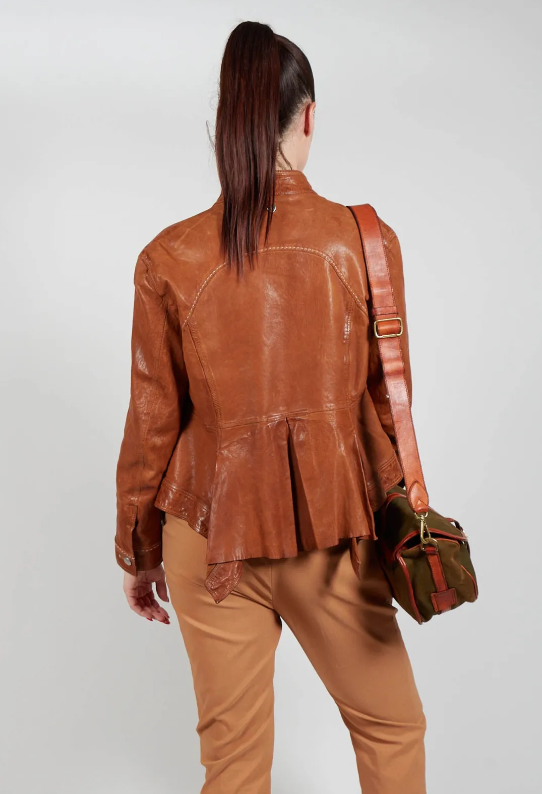 High Jackets^Suspense Leather Jacket in Brown