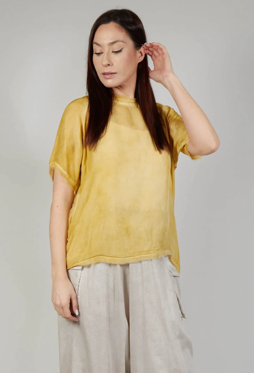 Sanctamuerte Tops^T Shirt in Tinto Freddo Gold