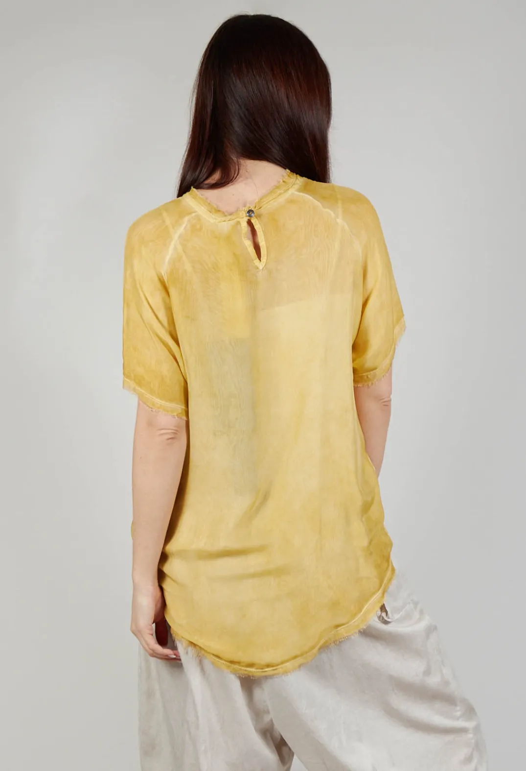 Sanctamuerte Tops^T Shirt in Tinto Freddo Gold