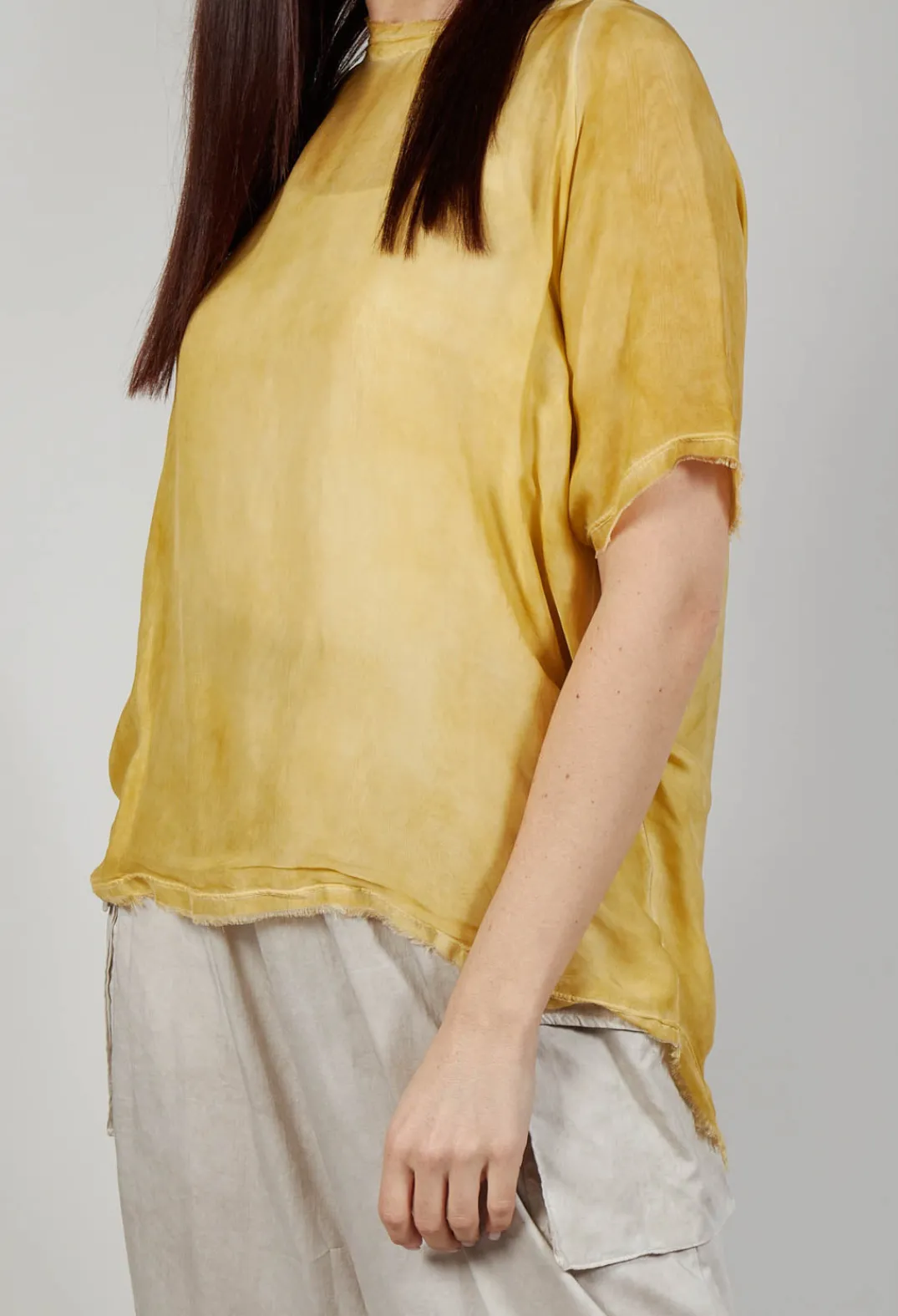 Sanctamuerte Tops^T Shirt in Tinto Freddo Gold