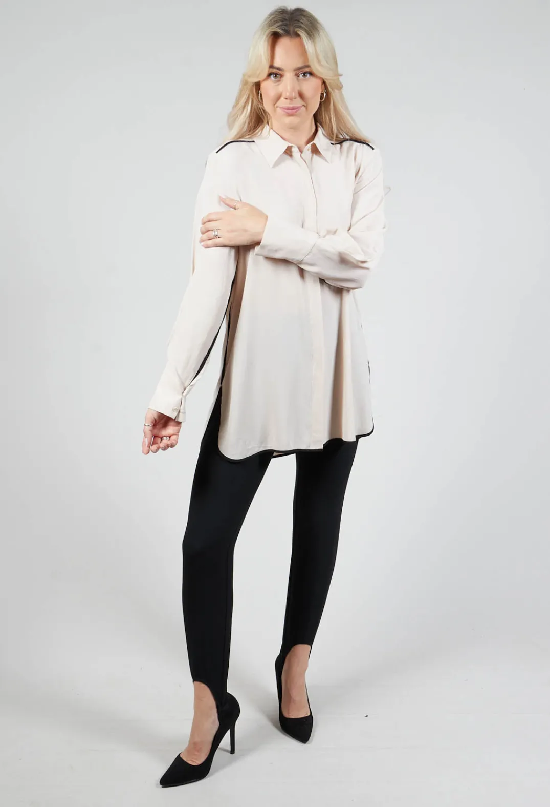 Beatrice B Shirts & Blouses^Tailored Shirt with Contrast Piping in Stone