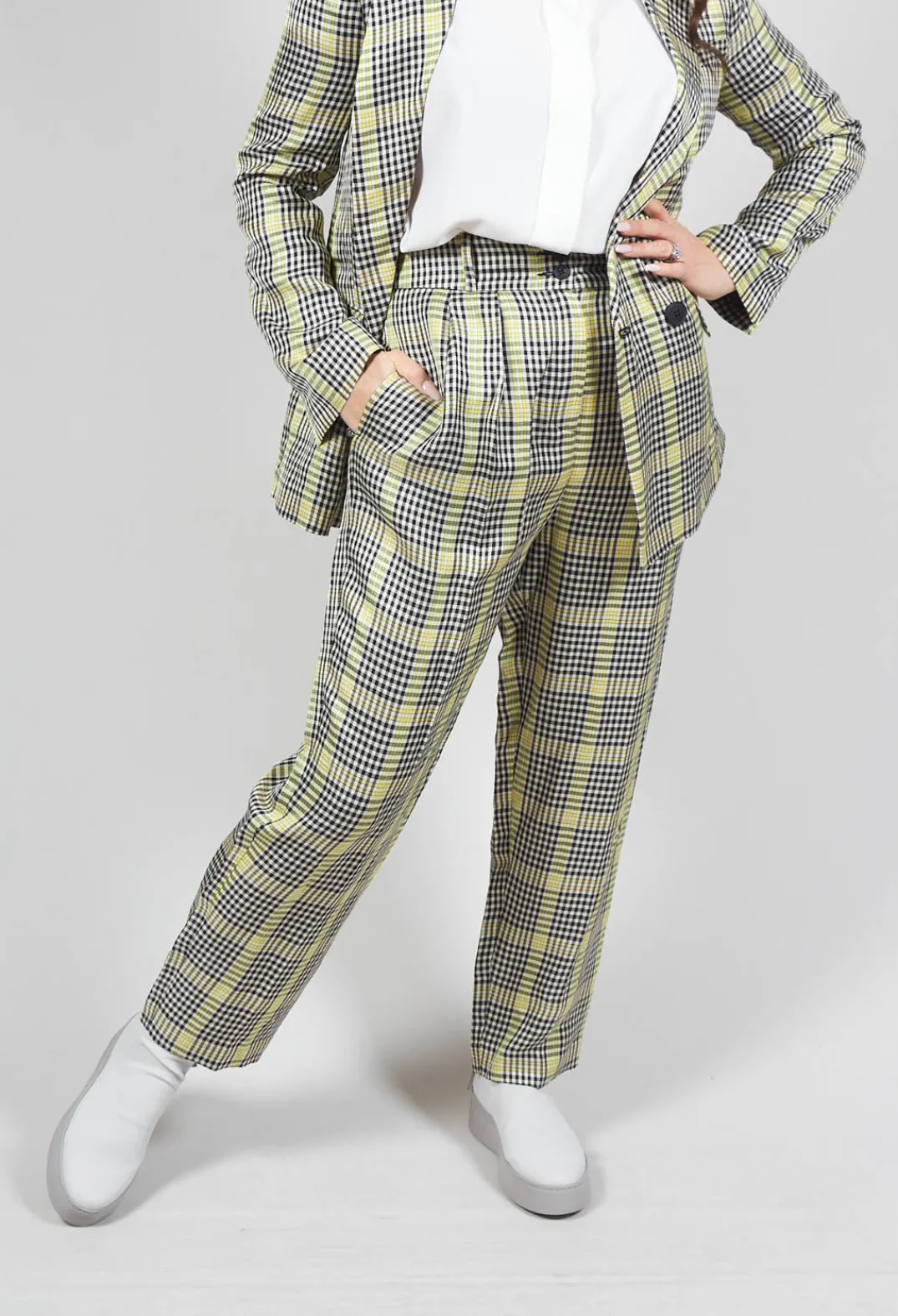 Beatrice B Co-ords & Suits^Tailored Trousers in Yellow