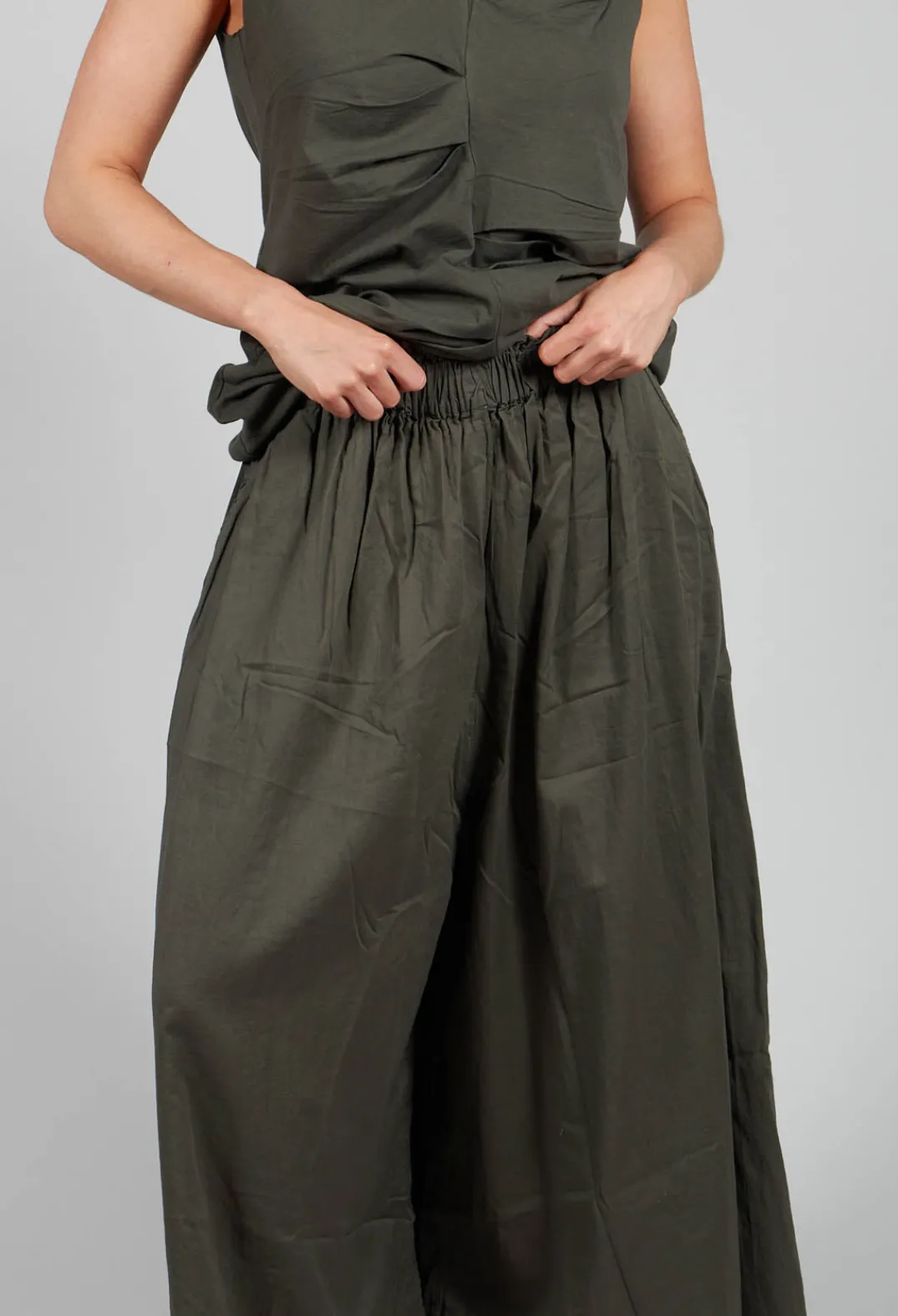 La Vaca Loca Trousers^Tanto Trousers in Tea Leaf