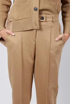 Mei Meij Trousers^Tapered Jersey Trousers in Camel