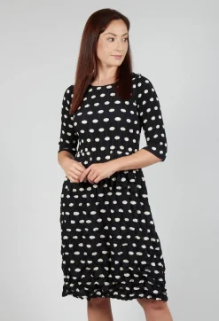 Alquema Dresses^Three Quarter Sleeve Smash Dress in Elliptical Spot