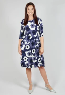 Alquema Dresses^Three Quarter Sleeve Smash Dress in Indigo Flower Spot