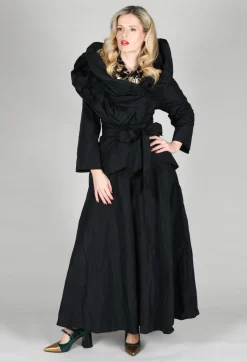 Bize Jackets^Tiered Jacket in Black