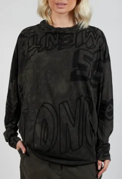 Rundholz Black Label Tops^Top with Lettering Design in Jungle Print