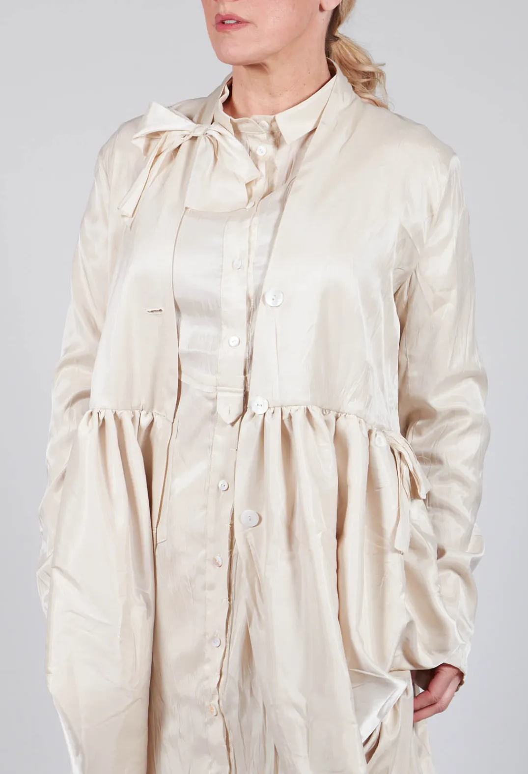 Aleksandr Manamis Coats^Treasury Drape Coat in Cream