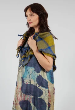 Traces of Me Scarves^Triangle Scarf in Tartan Coal