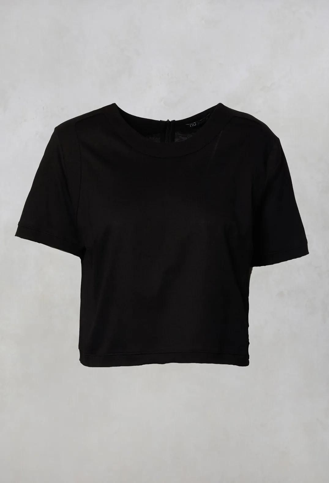 Nu T-shirts^T-Shirt in Black