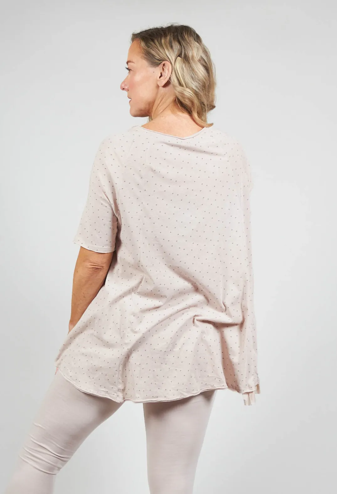 Ewa I Walla Shirts & Blouses^T-Shirt with High Low Hem in Dots