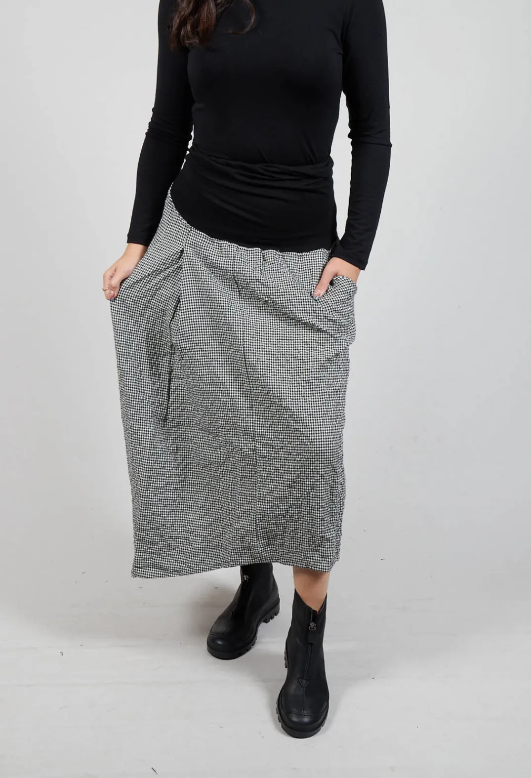 Mama B Skirts^Tula Skirt in Nero