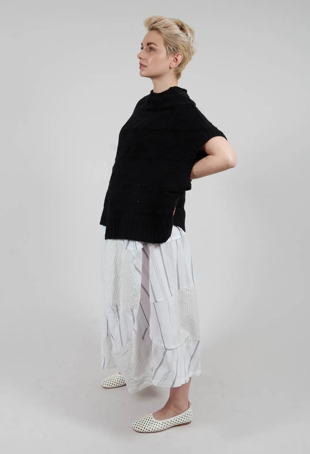Moyuru Skirts^Tulip Hem Skirt in White Stripe