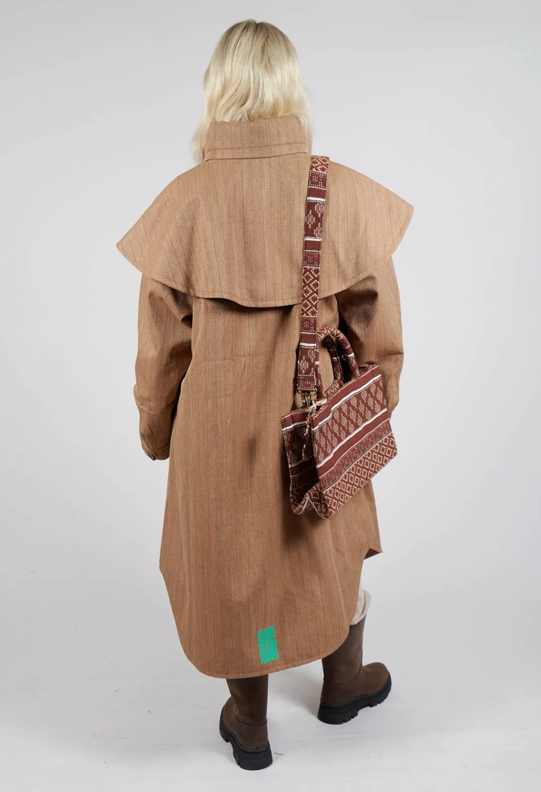 BRGN Coats^Tyfon Coat in Camel Tweed