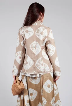 Bianco Levrin Jackets^Ulla Padded Jack in Beige and Cream