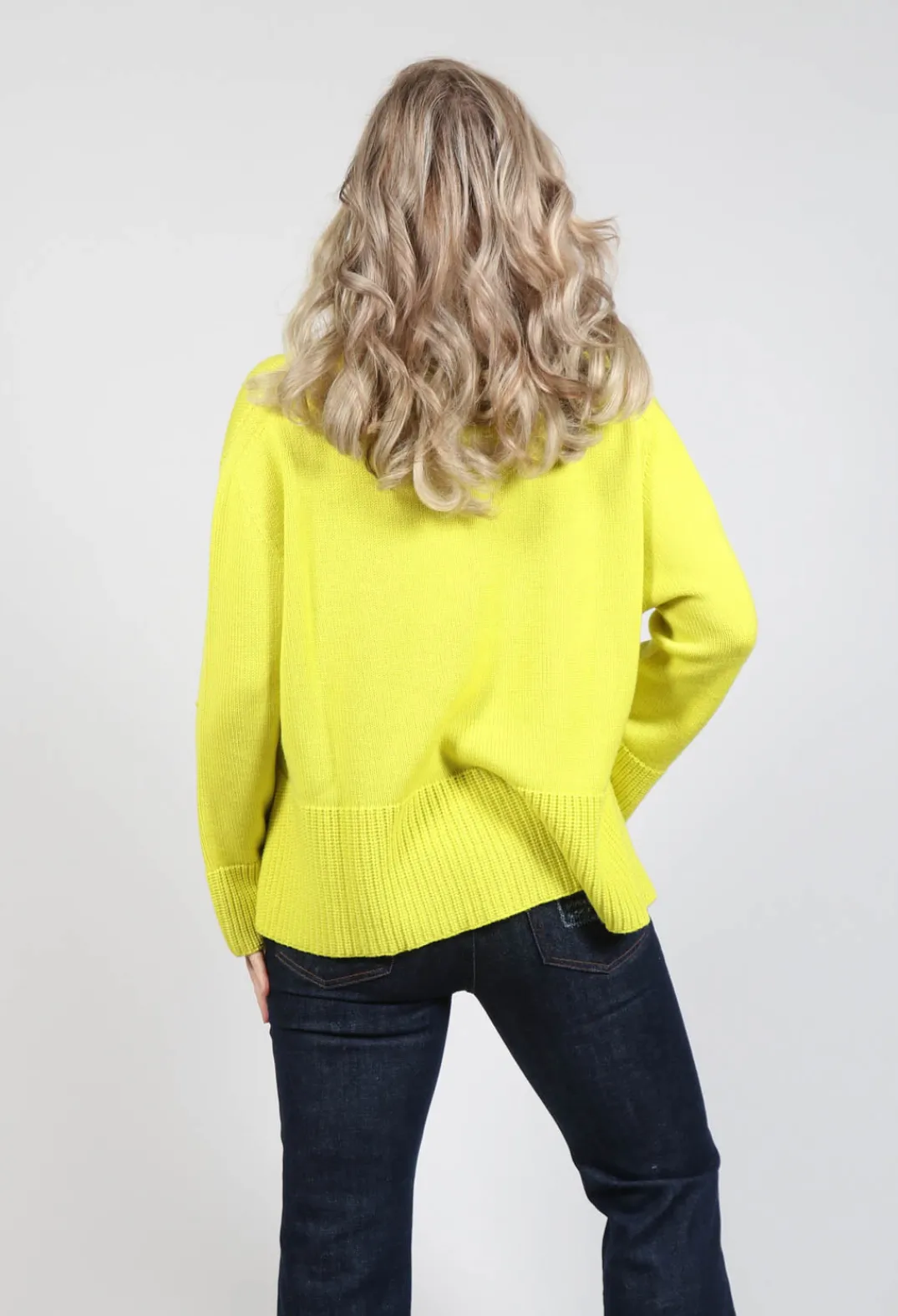 Beatrice B Knitwear|Jumpers^V Neck Jumper in Lime