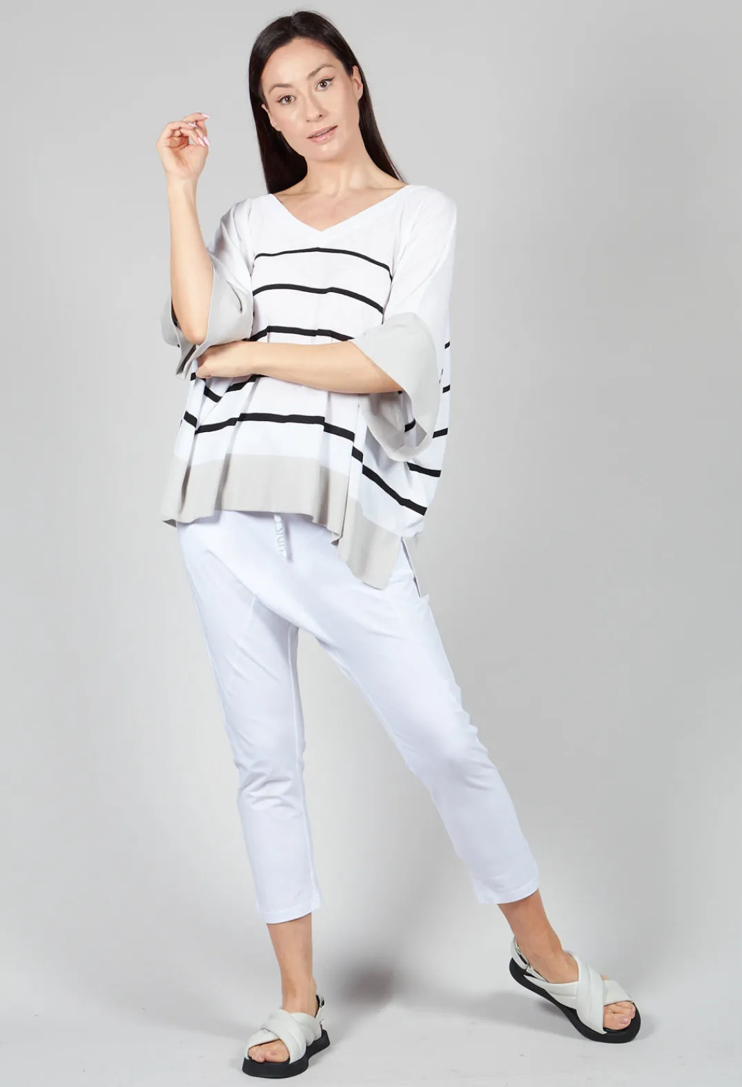 Philomena Christ Jumpers^V Neck Jumper in White and Black Stripe
