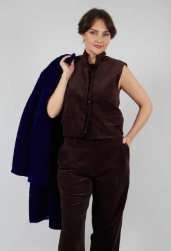 Les Filles d'Ailleurs Tops^Velvet Gillet in Chocolate