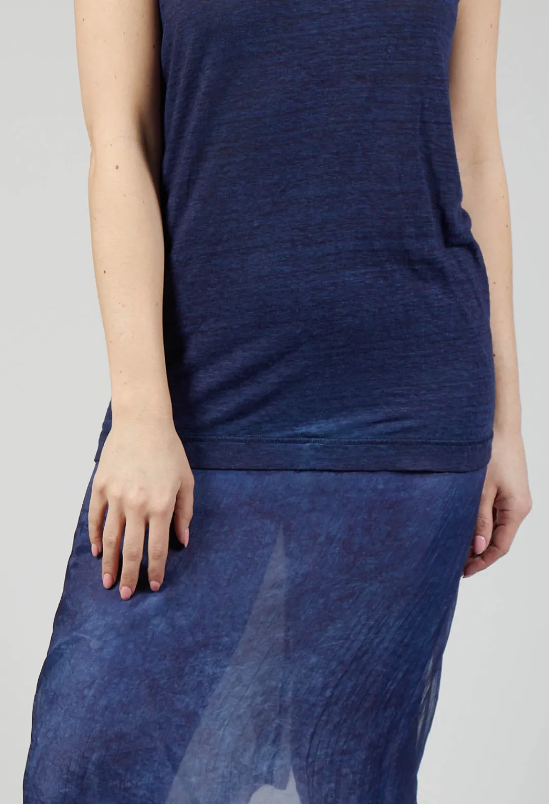 Rundholz Mainline Tops^Vest with Silk Accent in Enzian Cloud