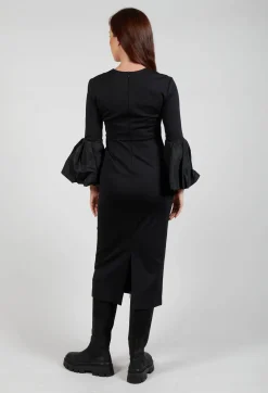 Mei Meij Dresses^V-Neck Jersey Shift Dress in Nero