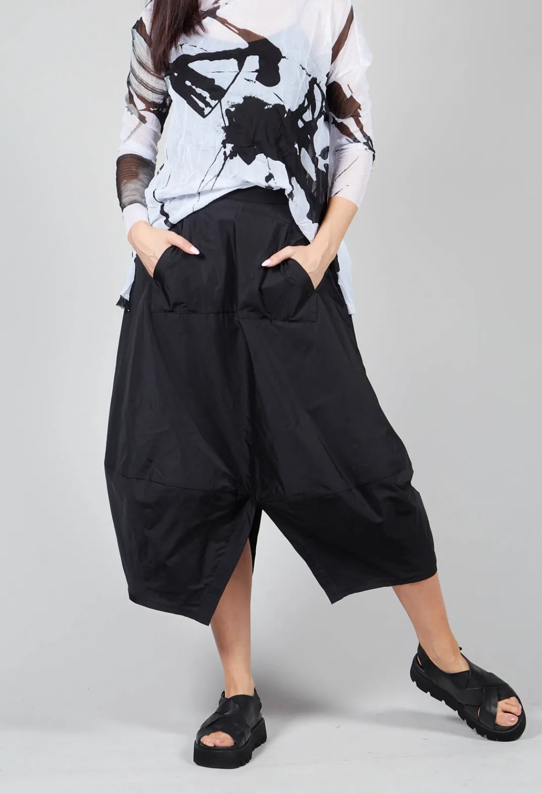 Xenia Design Skirts^VRTI Skirt in Black