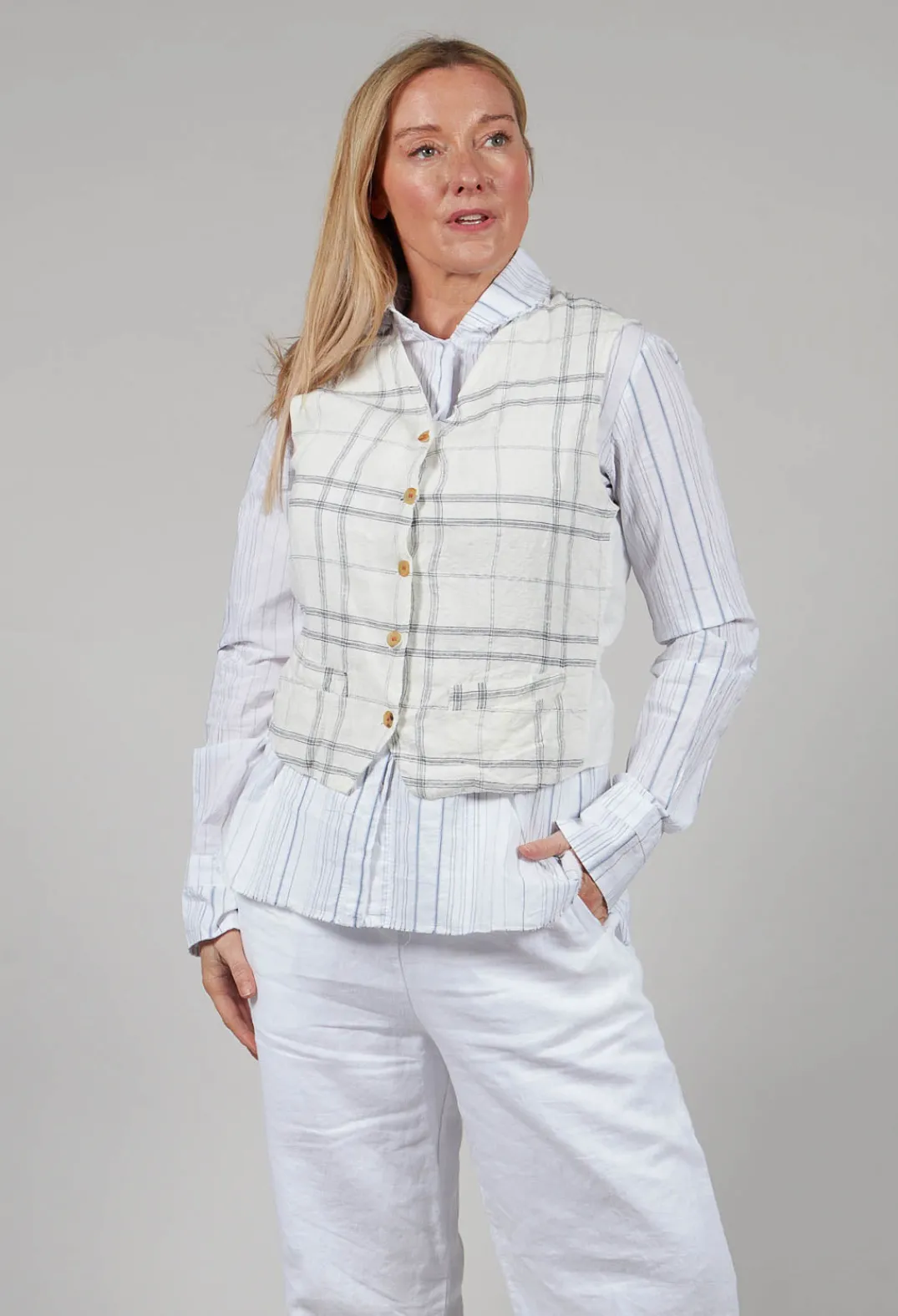 Hannoh Wessel Coats^Waistcoat Gemma in Natural Check