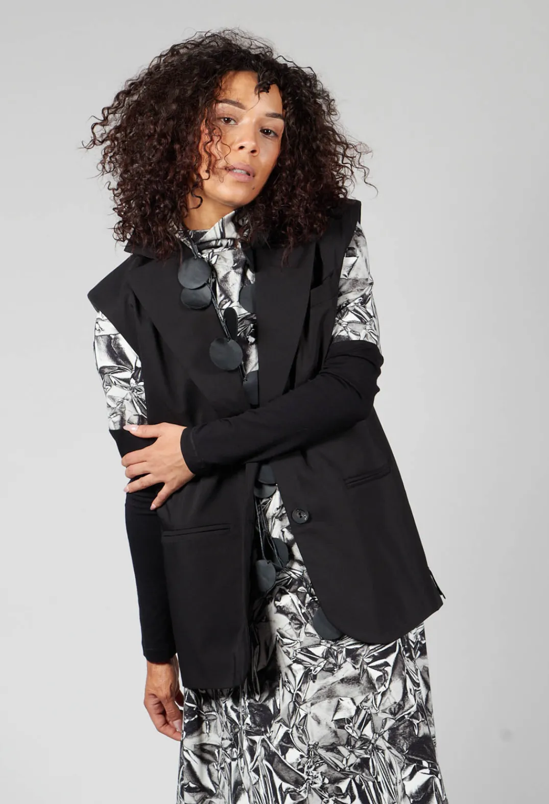 Nostra Santissima Jackets^Waistcoat with Shoulder Pads in Black