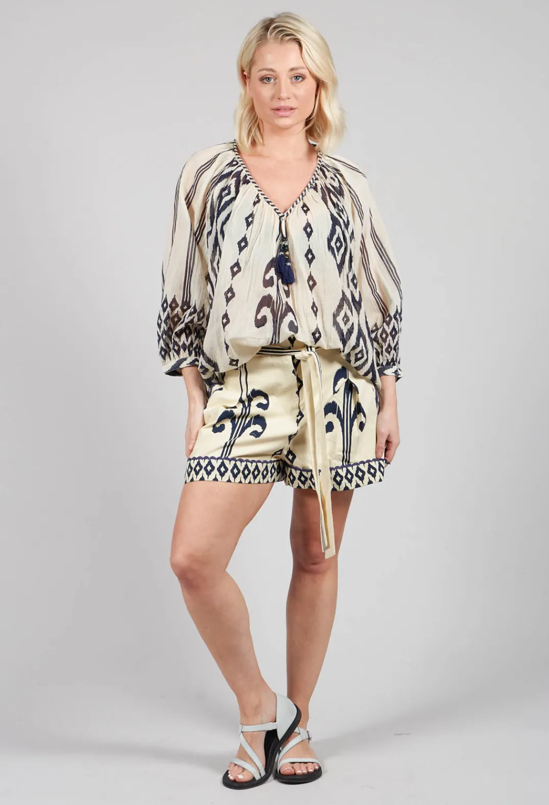 Rene Derhy Shorts^Wanda Shorts in Ecru